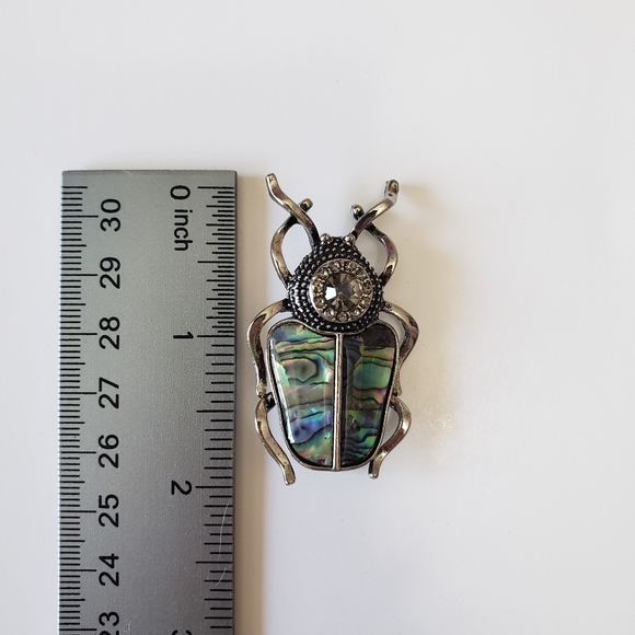 Abalone Beetle Brooch, with rignstone - Picture 6 of 6